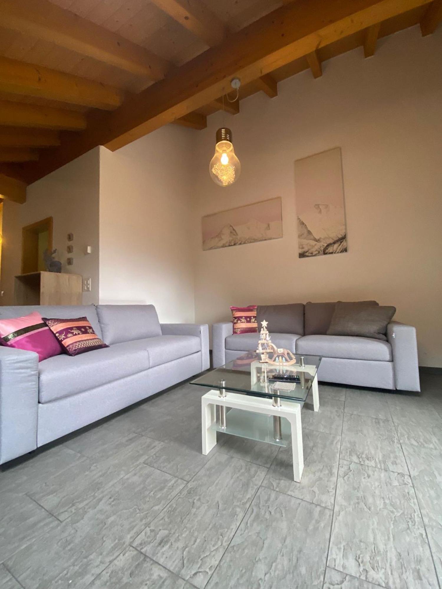 شقة Charming Penthouse لوتربرونن المظهر الخارجي الصورة