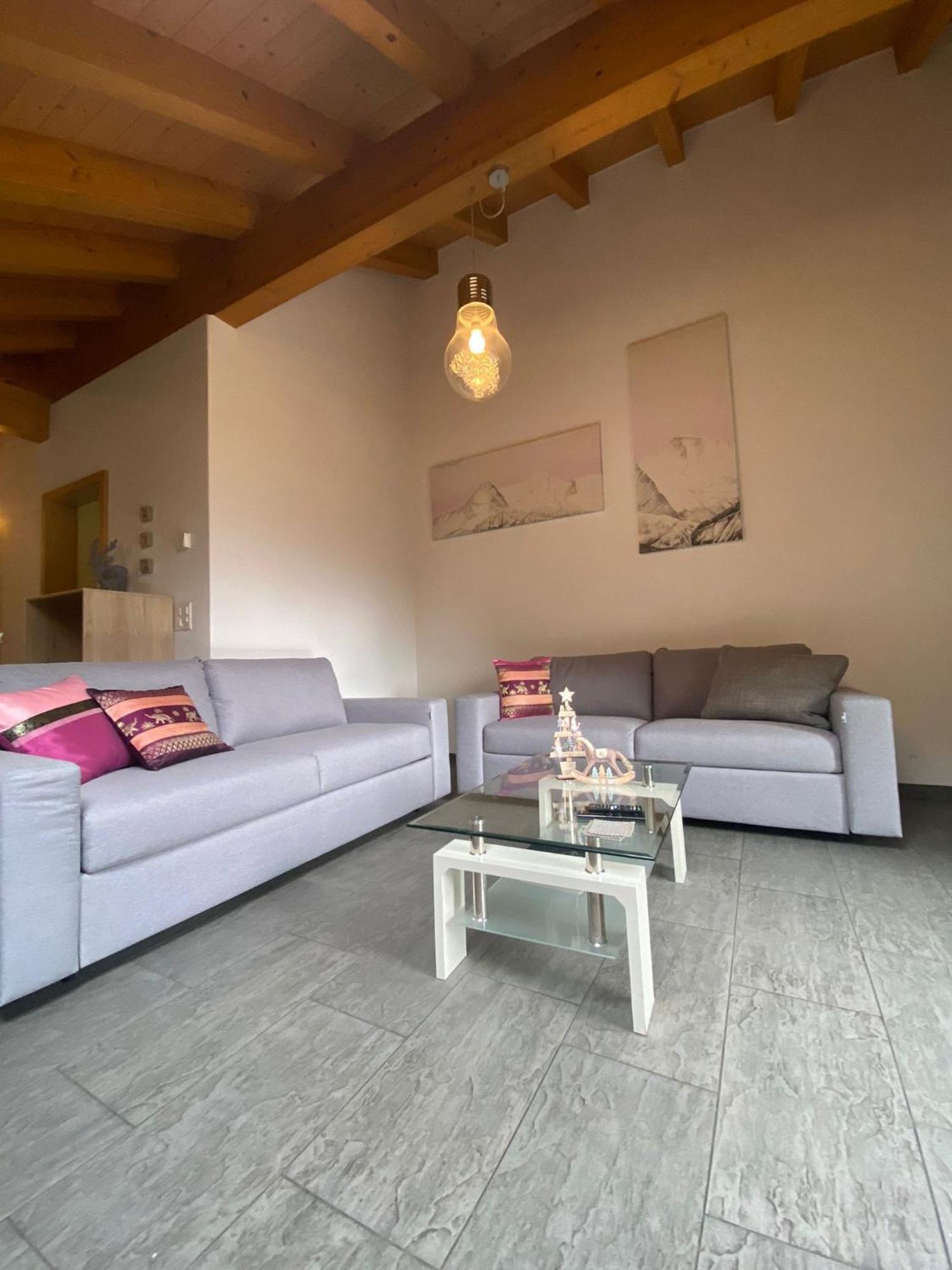 شقة Charming Penthouse لوتربرونن المظهر الخارجي الصورة
