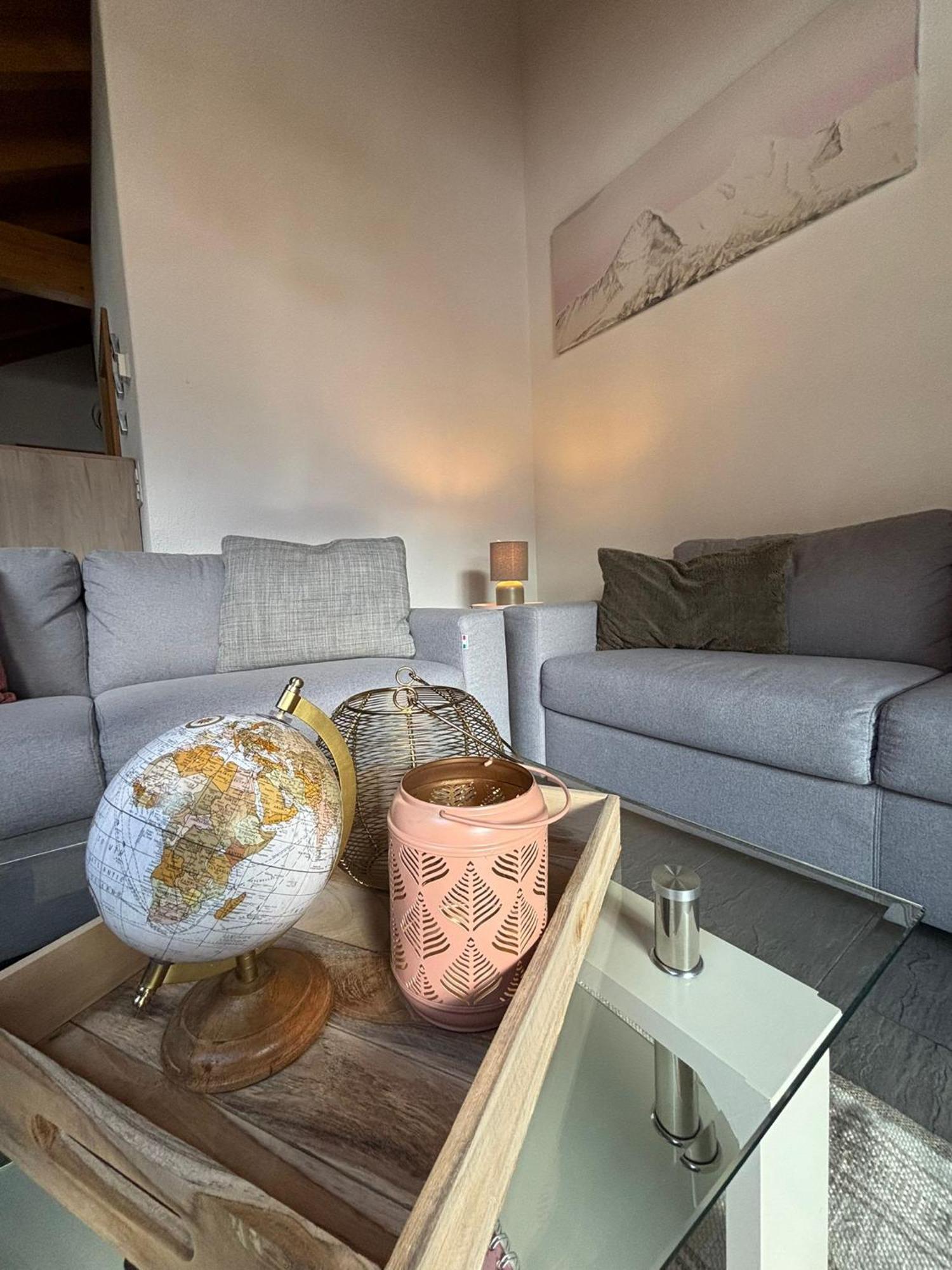 شقة Charming Penthouse لوتربرونن المظهر الخارجي الصورة